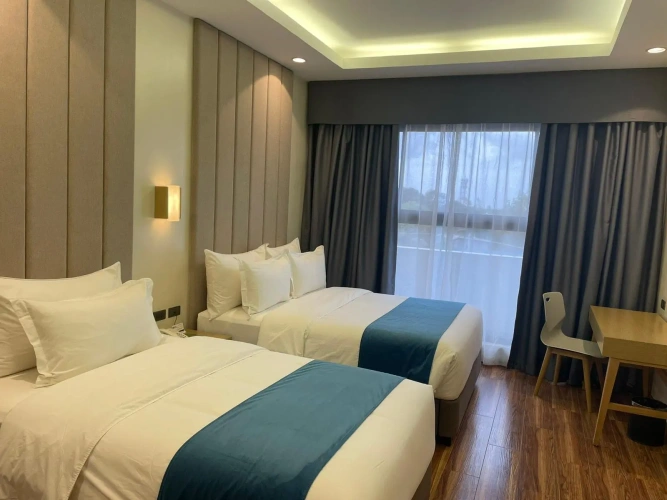 Deluxe Family room