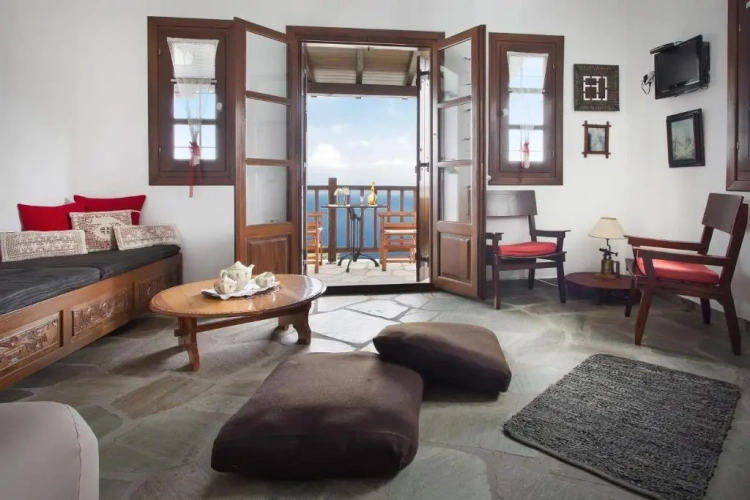 1 Bedroom Apartment with sea view