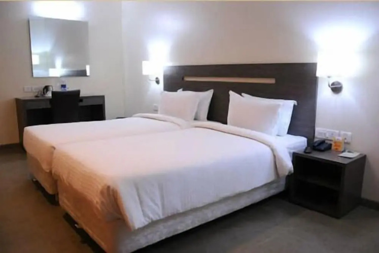 Confident Amoon - The Glamour Spa And ResortOver view