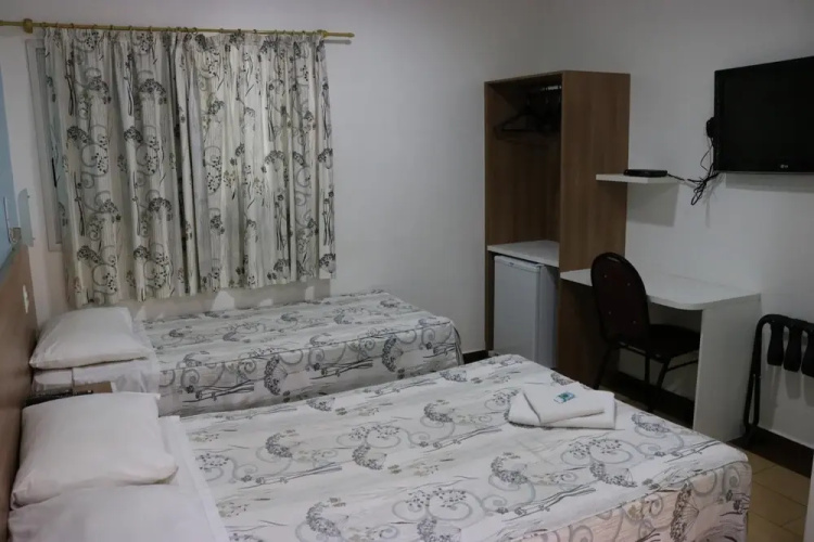 Oly Plaza Hotel