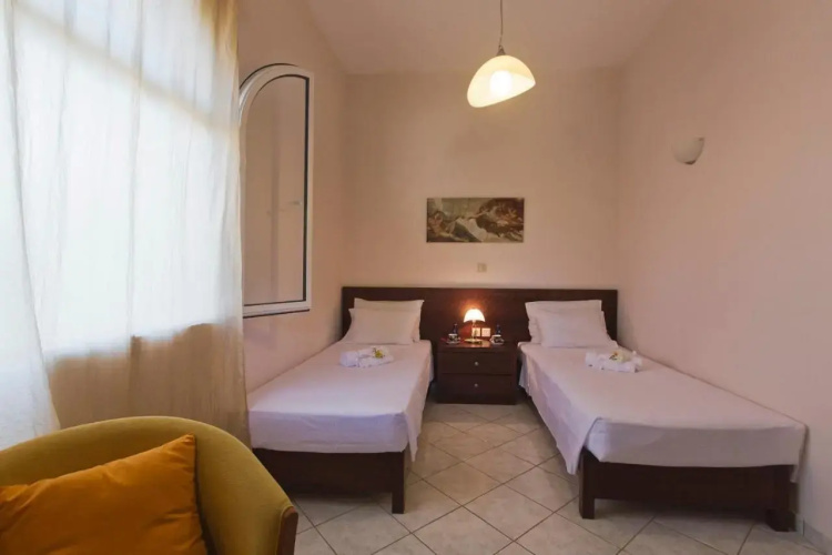 Achilles Country House