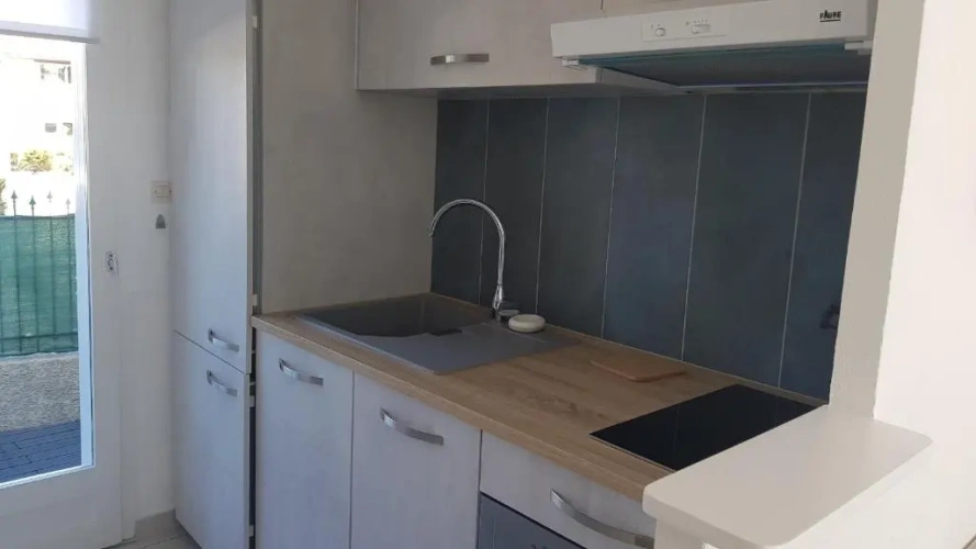 2 Bedrooms Cottage