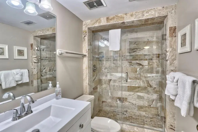 Pelican Pointe 4C