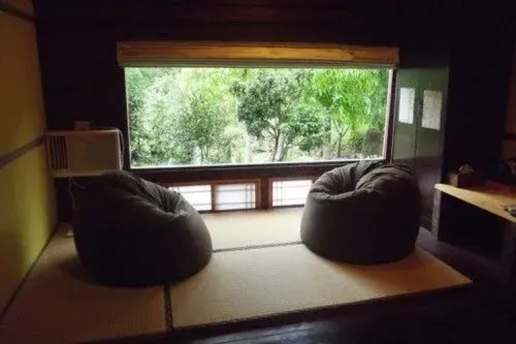 Bright Moon B&B