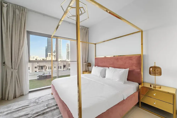 2BR 202 Bellevue Tower 1