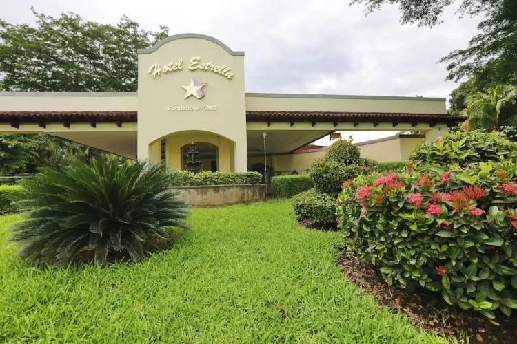 Hotel Estrella