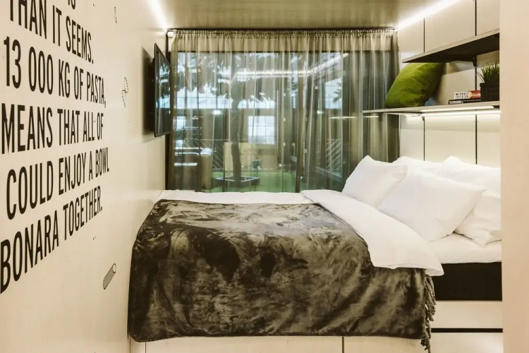 Hektor Container Hotel