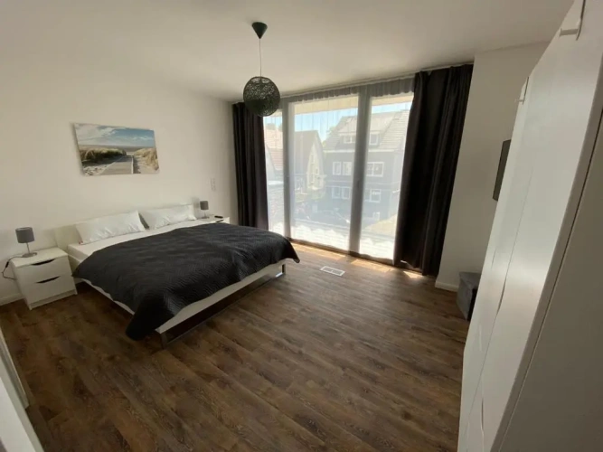Apartment with sea view