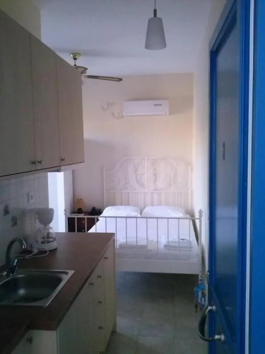 Eleni Apartments