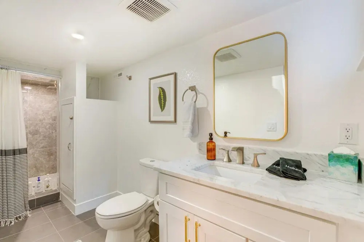 Wash Park Access: Denver Apt w/ Outdoor Dining!