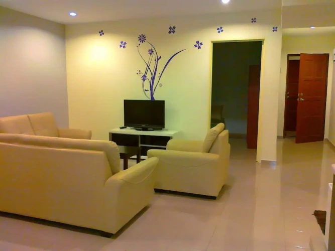 3 Bedrooms Deluxe Apartment