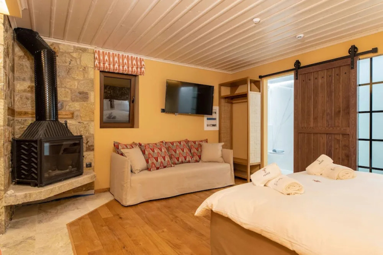 5 Raches Suites