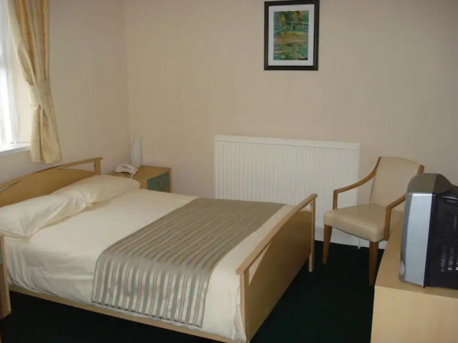 Acorn Lodge