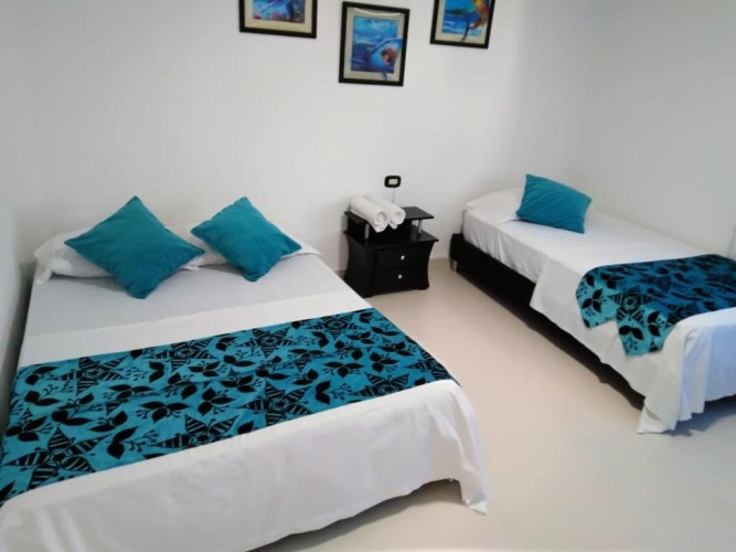 Standard Triple room