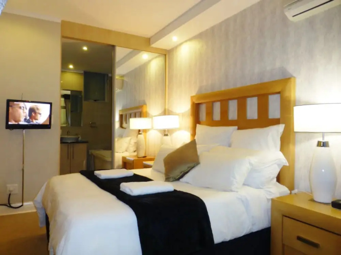 StaySandton LuxurySuites