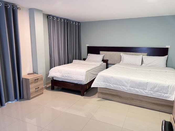 Triple room