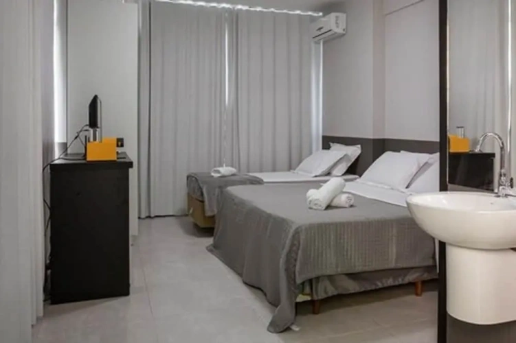 1 Bedroom Standard Suite