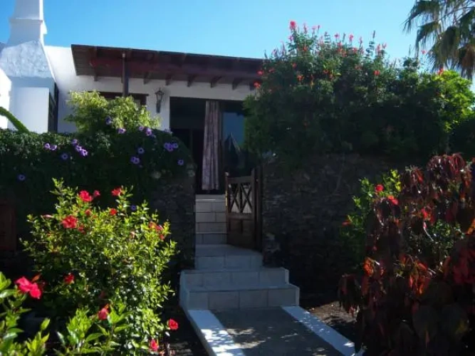 1 Bedroom Double Bungalow