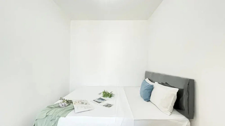 Basic 2Br Apartment At Green Bay Pluit