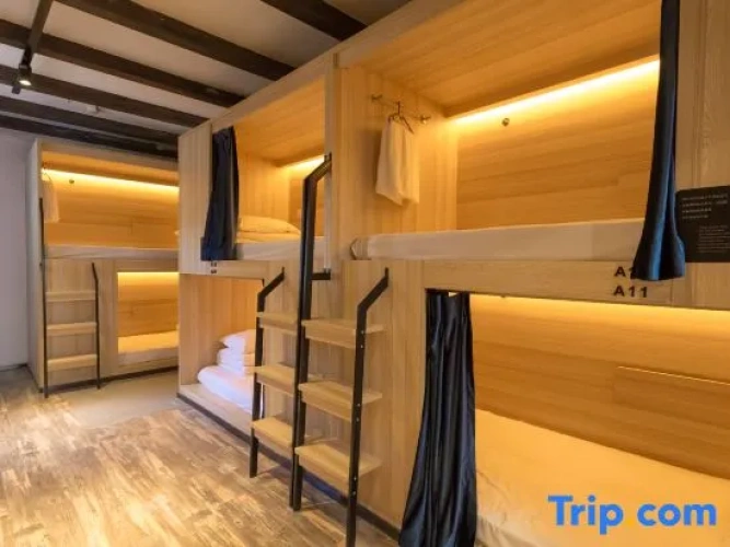 Bed in Dorm (male dorm)