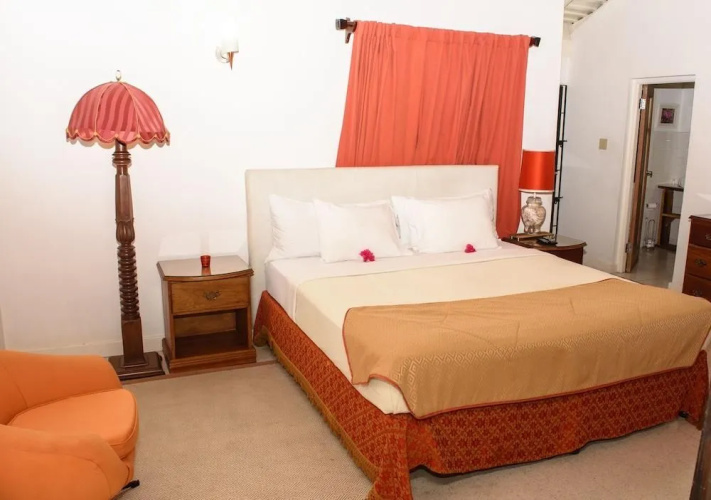 Mynt Retreat Bed and Breakfast
