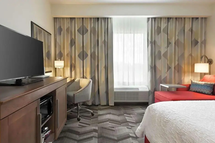 Hampton Inn Spring Hill