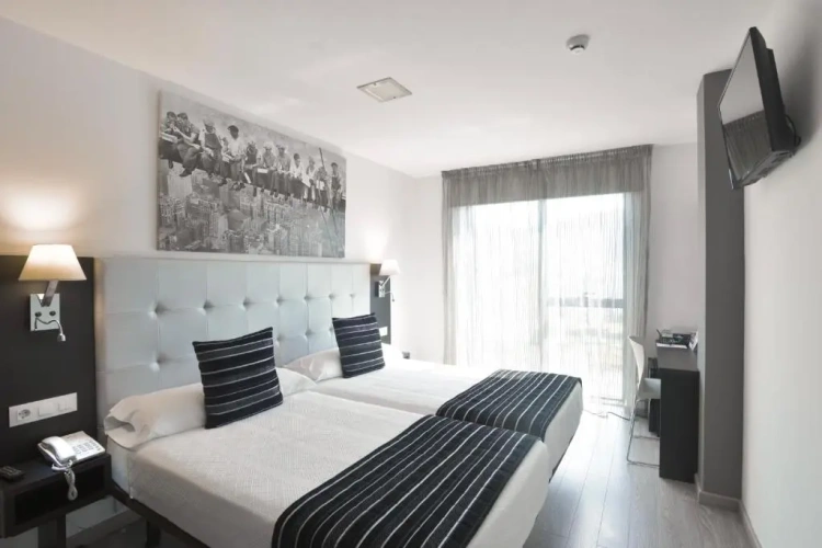 1 Bedroom Standard Twin room