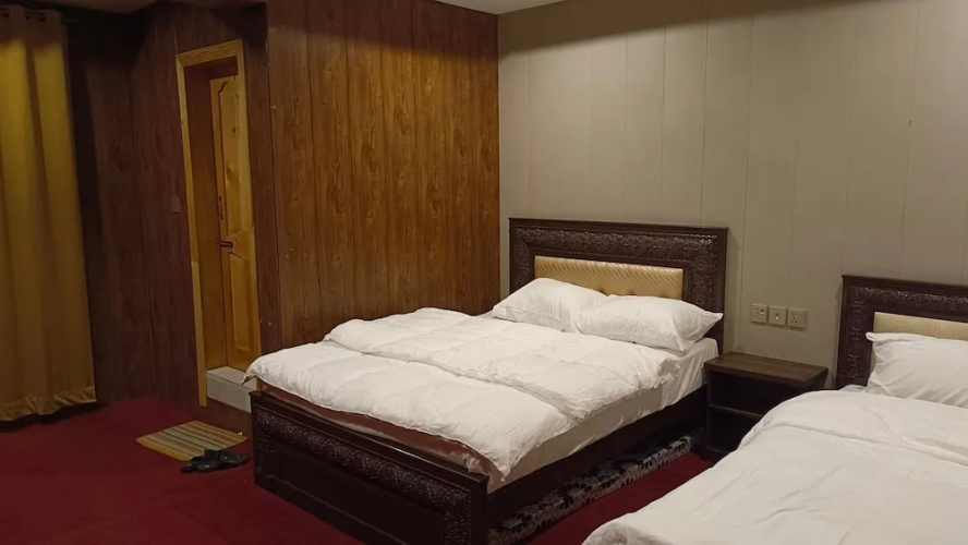Darwesh Hotel Hunza