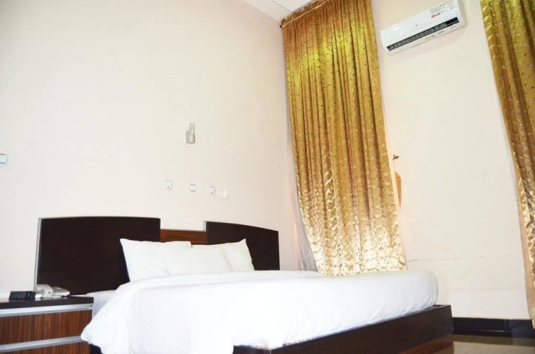 Harmonia Hotel