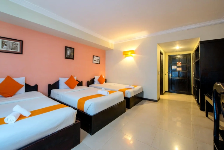 Superior Triple room