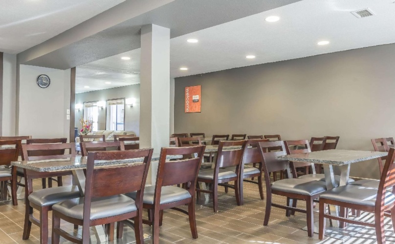 Comfort Inn & Suites photo 31