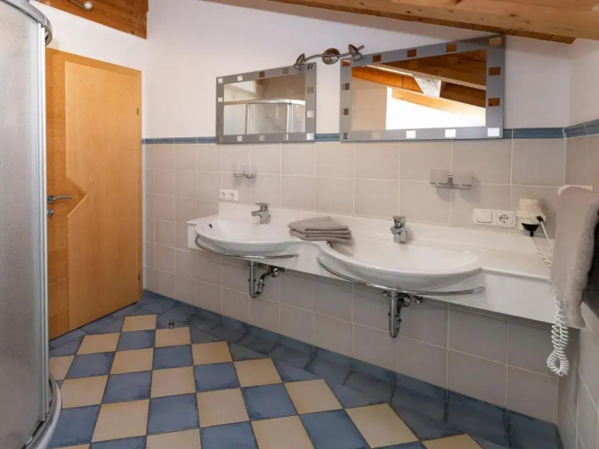 Bidner, Appartements
