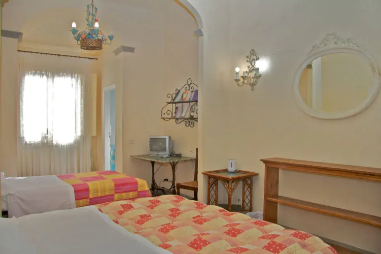 Alex Guest House