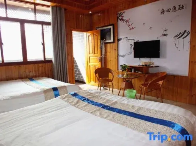 Standard room with balcony and with river view