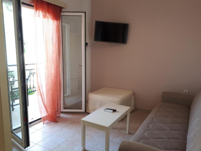 1 Bedroom Apartment with sea view