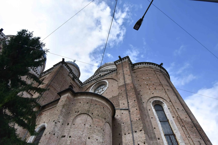 Santa Giustina apartment