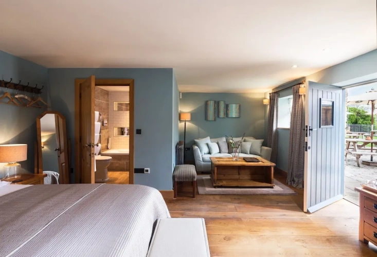 Standard room with garden view