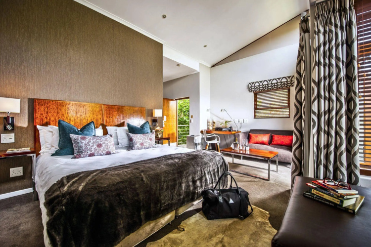 The Peech Hotel