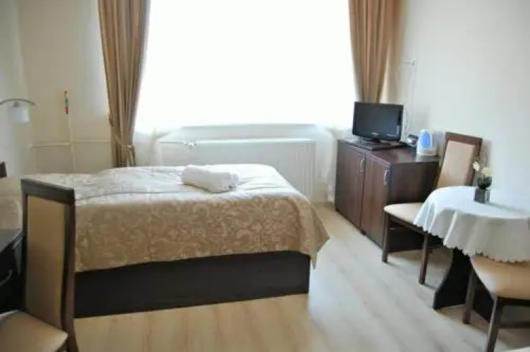 Solanki Medical Spa