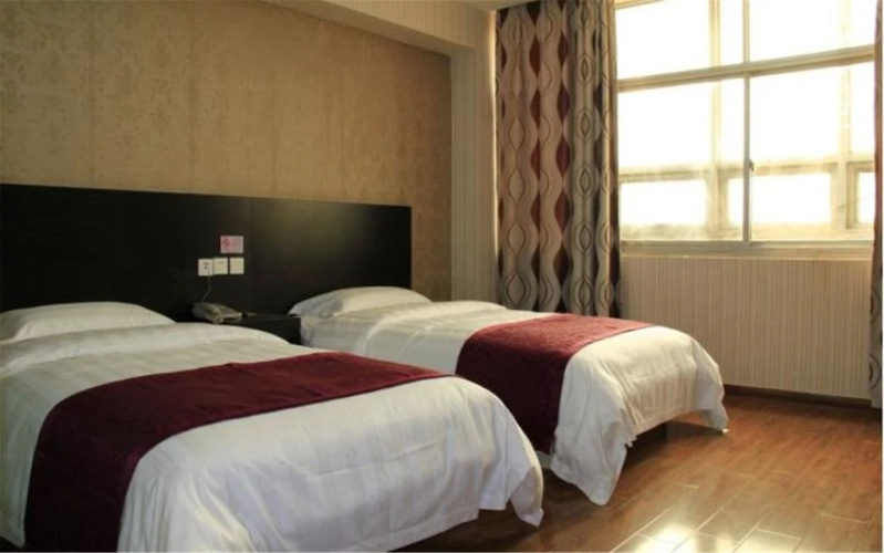 Heze E Home Business Hotel