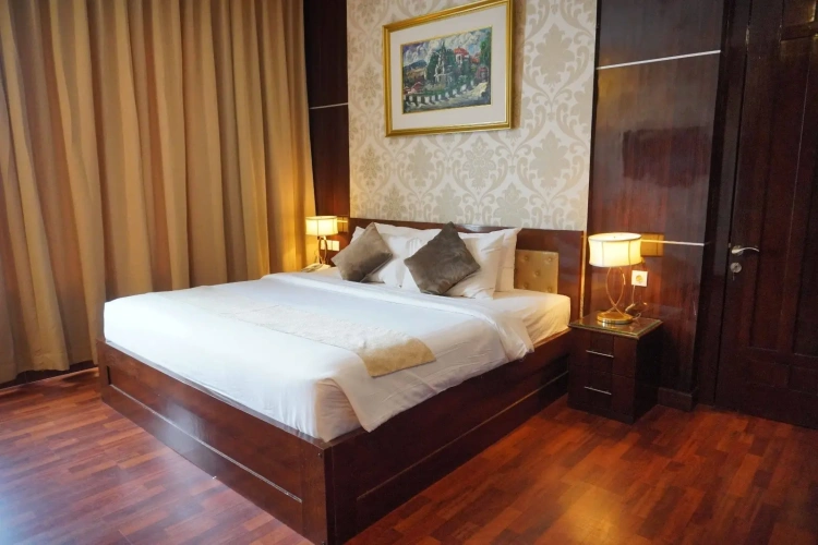 Double Suite