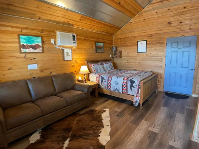 Walnut Canyon Cabins