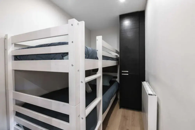 2 Bedroom Apartment With Parking and Balcony