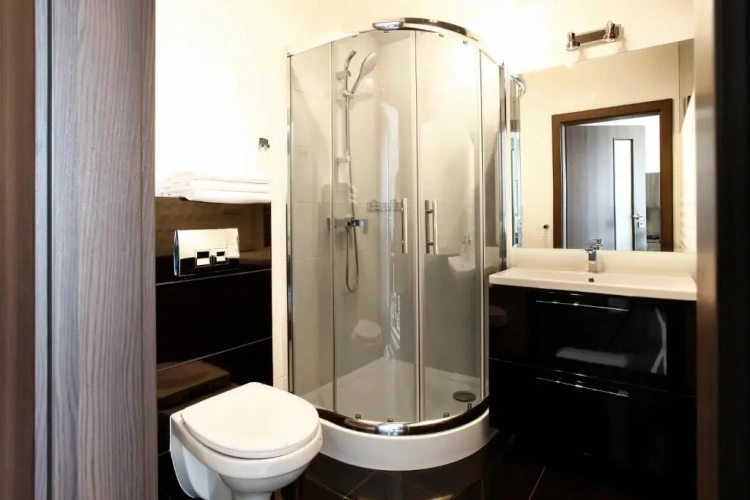 Deluxe Quadruple room with balcony