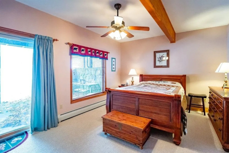 Dew Drop Inn