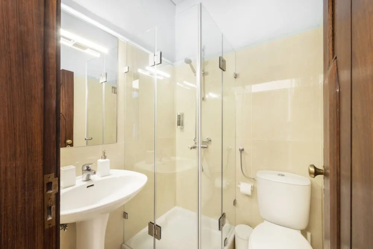 We Apartment by Olala Homes