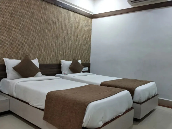 Hotel Samrat