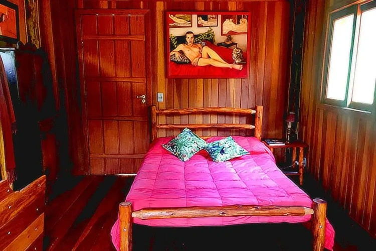 2 Bedrooms Cottage