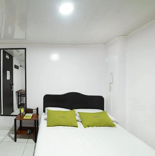 Standard Twin room with view