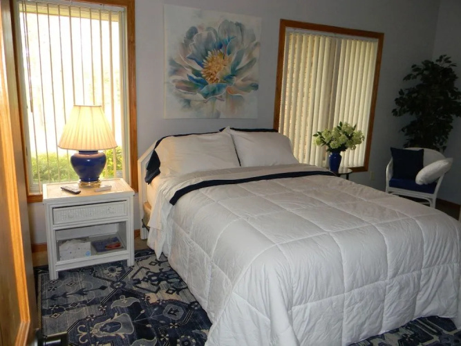 Jordan Lake B & B